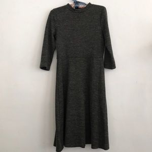 Orange Creek Los Angeles Green Weave Dress with 3/4 sleeve size S